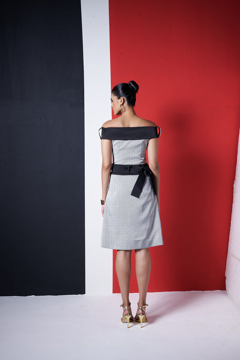 Individuation General Dress